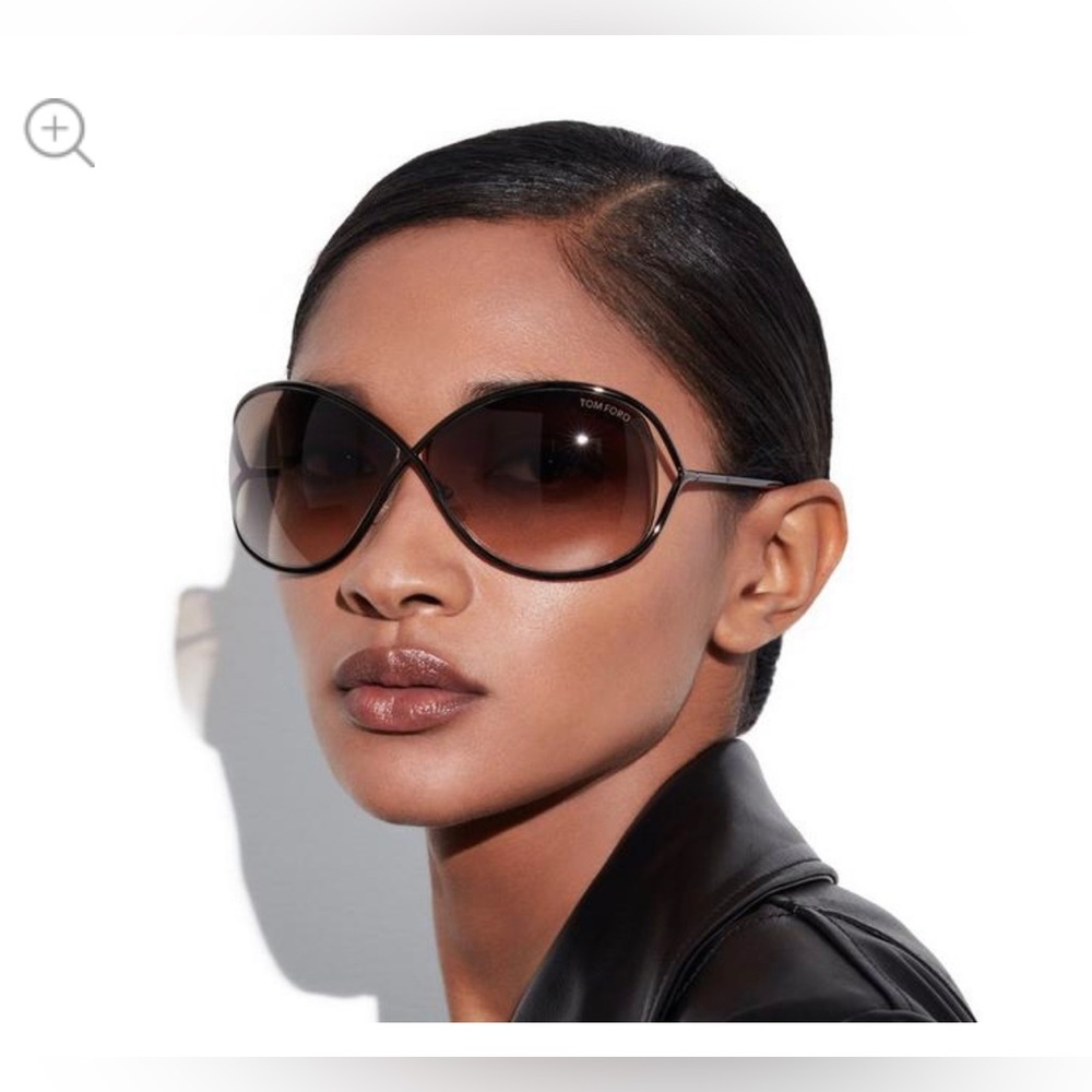 Tom Ford Miranda oversized sunglasses w/ velvet case - Picture 5 of 6